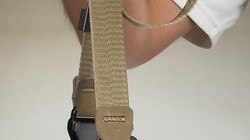  Safety test of shoulder strap of magnetic quick release camera