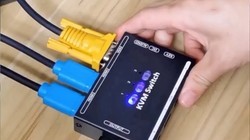 MK301HKVM�л���VGAHDMI����Թ������������ʾ��һ������������