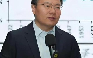 任泽平回应“会员亏损千万”,年内VIP收入超2600万,群聊已解散
